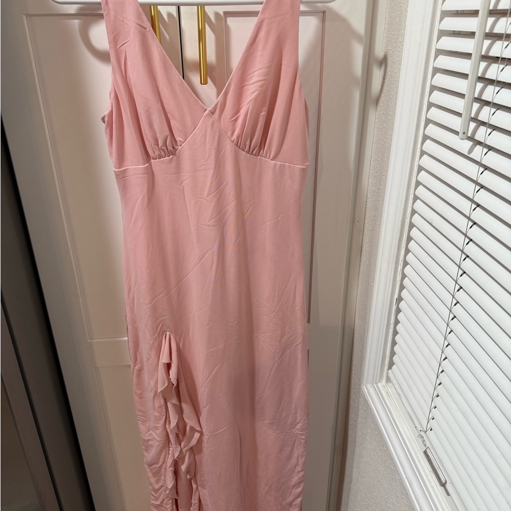 Elegant Pink Sleeveless Dress